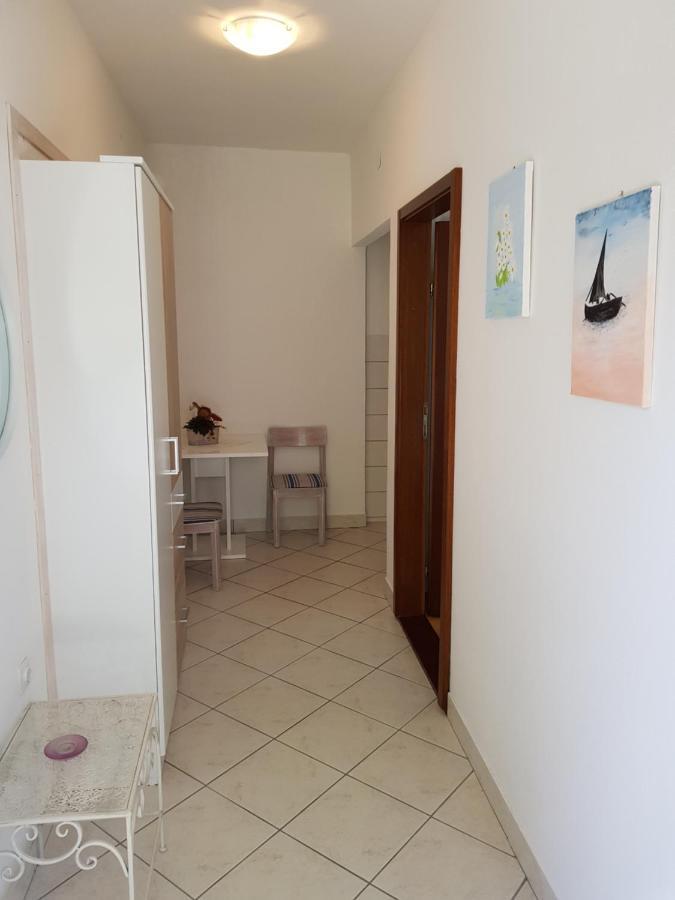 Apartments Dora Selce Exterior photo